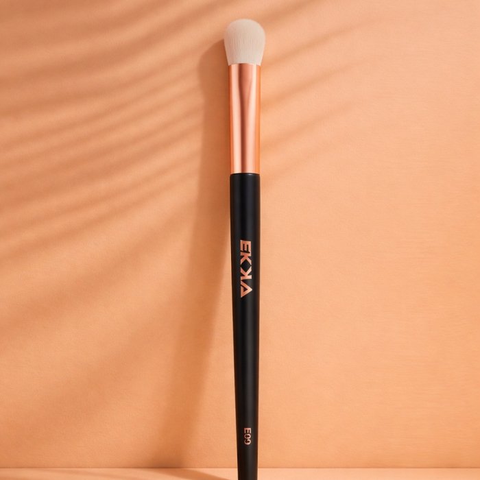 ჩრდილის დასადები ფუნჯი